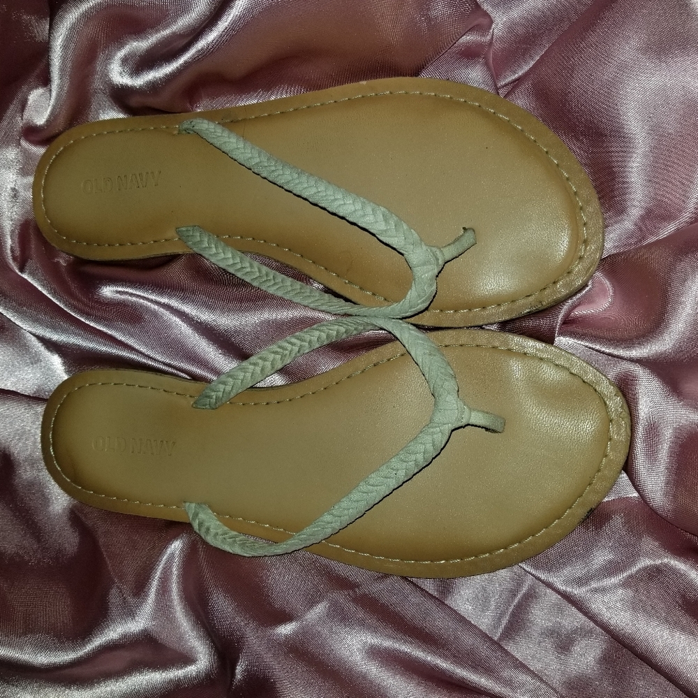 💜 Old navy sandles